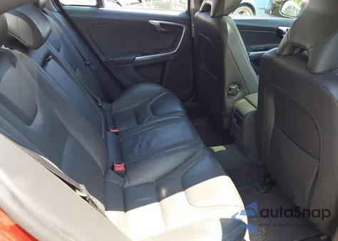 2013 Volvo S60 T5 from USA, damaged, VIN YV1612FHXD1215492